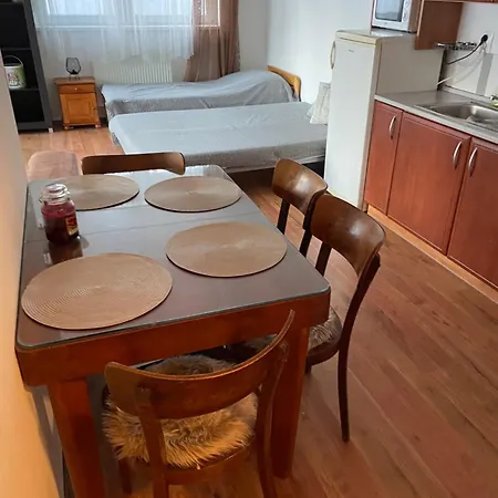 شقة Utulny Triangel 50m Od Lyziarskeho Vleku Zahradky *