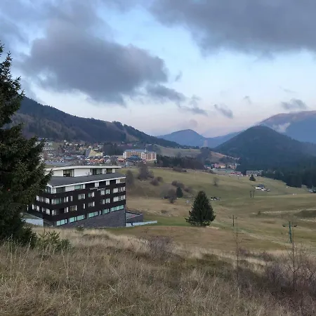 Utulny Triangel 50m Od Lyziarskeho Vleku Zahradky * دونوفالي